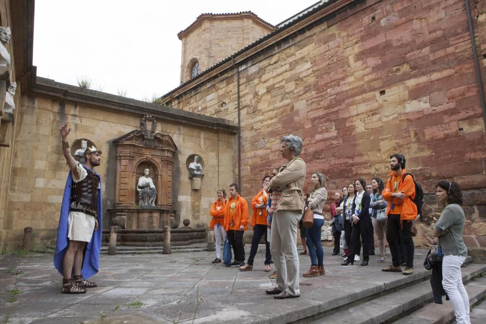 Visita guiada y teatralizada al Jardín de los Reyes Caudillos