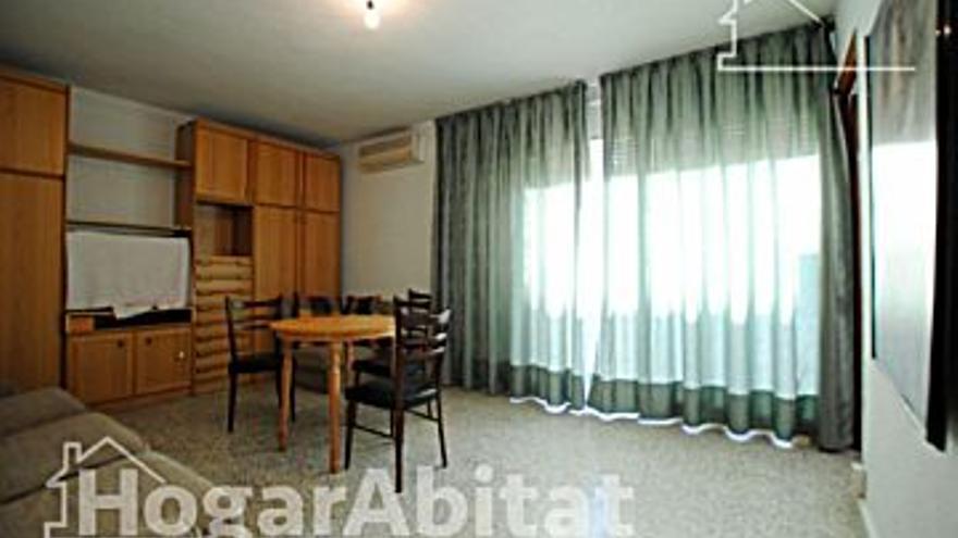 122.500 € Venta de piso en Playa de Gandía (Gandia) 80 m2, 3 habitaciones, 1 baño, 1.531 €/m2, 4 Planta...
