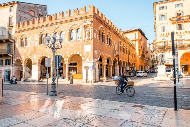 Lo mejor para descubrir el centro de Verona es utilizar la bicicleta.