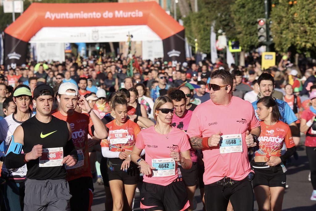 Las mejores imágenes de la TotalEnergies Maratón Murcia Costa Cálida