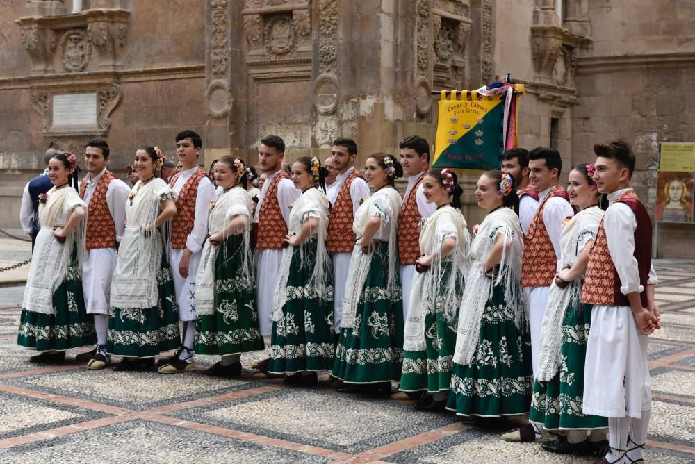 Folclore por el Día de los Mayos