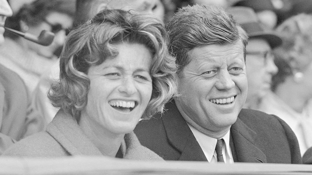 El presidente John Fitzgerald Kenney y su hermana Jean, en 1961.
