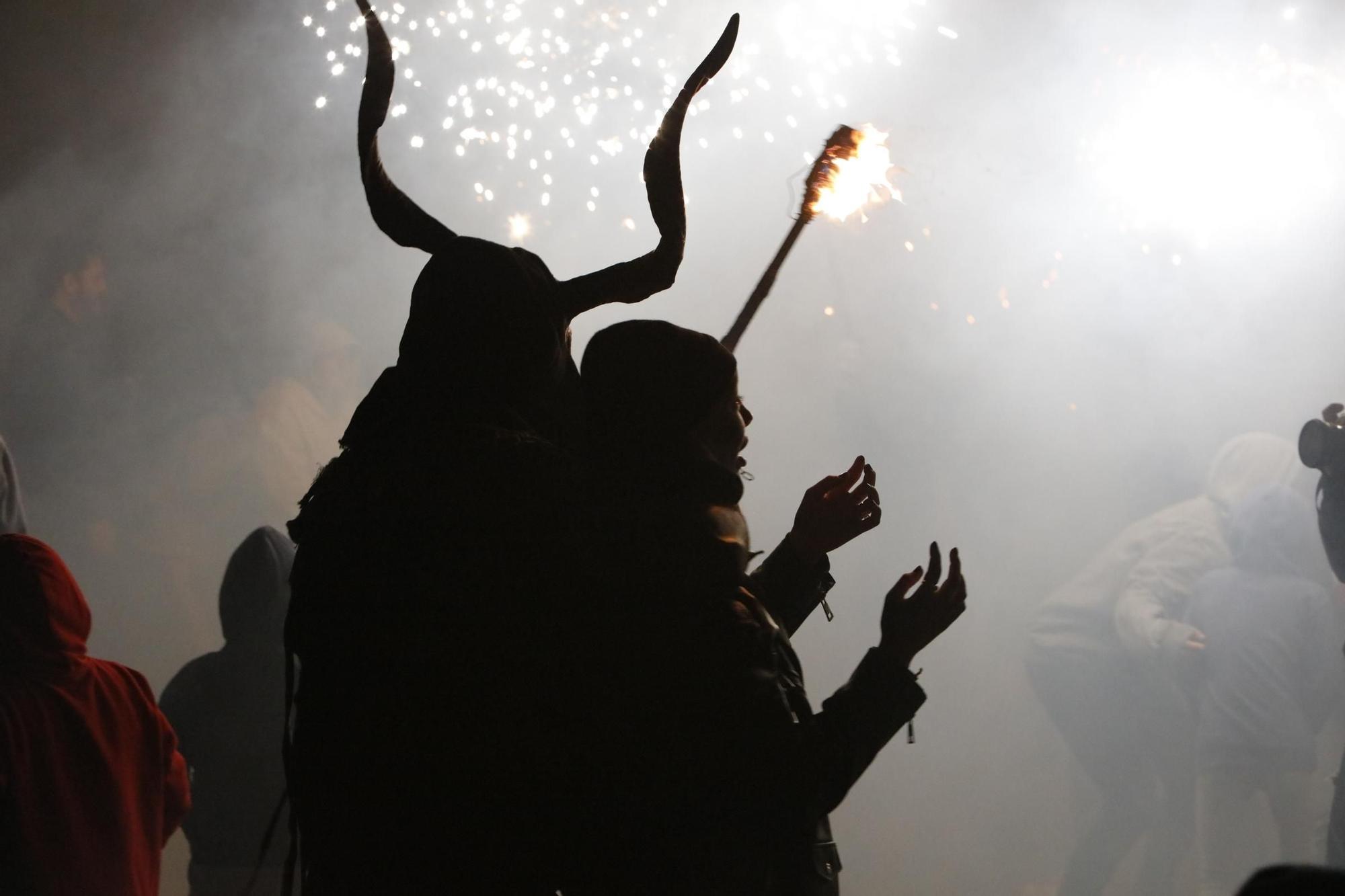 Feuerlauf zu Santa Àgueda auf Mallorca: So feierten die dimonis von Sencelles
