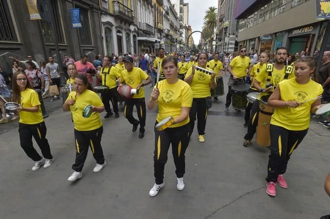 Rebajas y apertura dominical en Triana