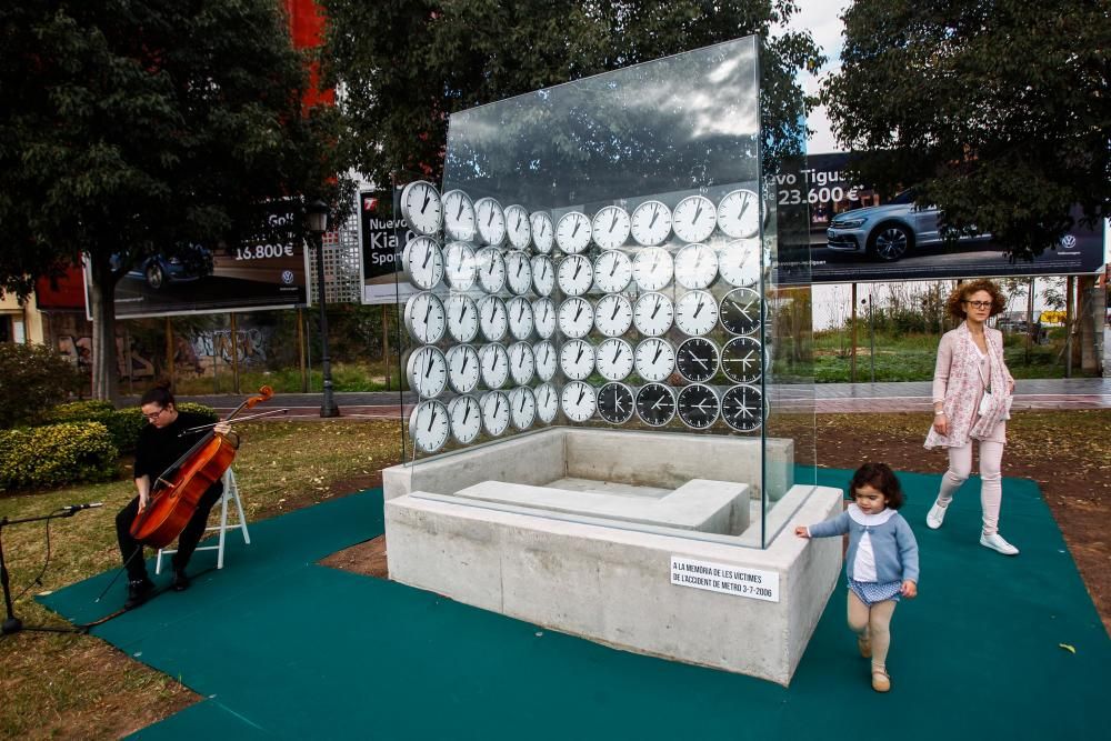 Monumento a la víctimas del metro