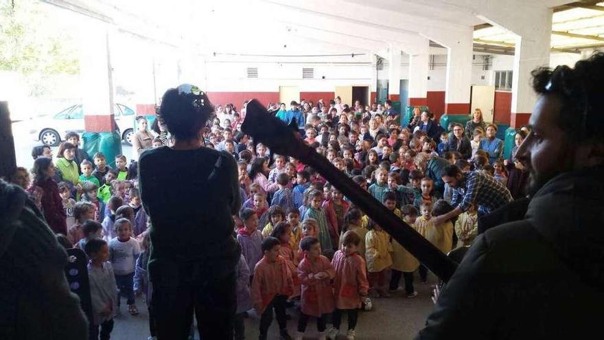 Concierto de Mamá Cabra en el CEIP San Marcos