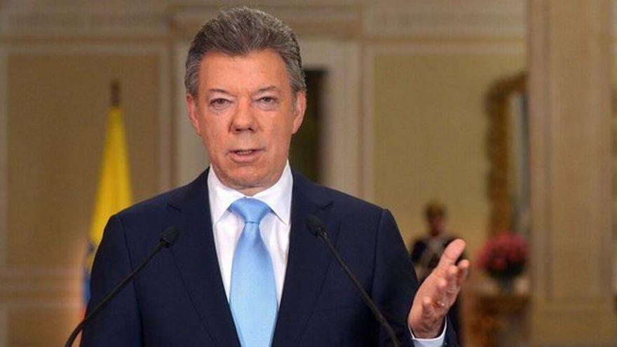 El presidente Santos anuncia que se presentará a la reelección