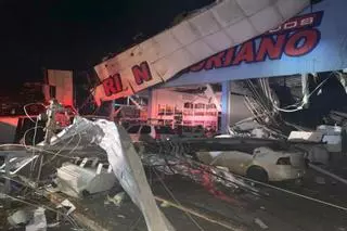 Al menos cinco muertos y unos 430 heridos tras el paso de un tornado en el sur de Brasil