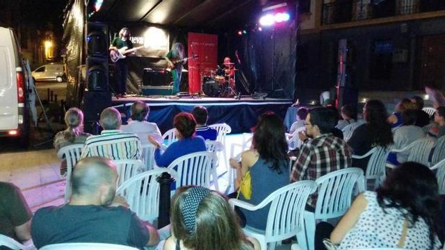 "Cuatro Perros" derrocha talento en la II Semana del jazz de Candás