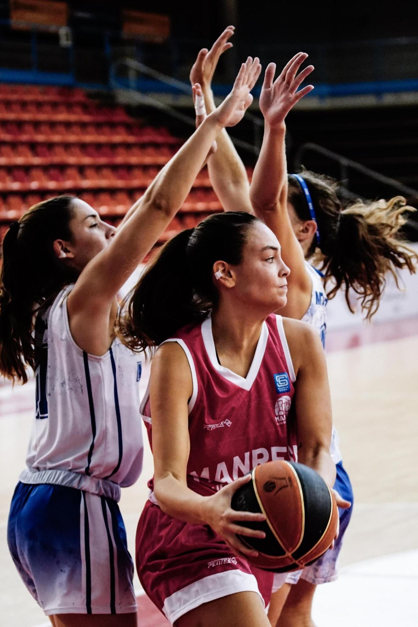 Totes les imatges del Manresa CB Femení - AB Premià a la Supercopa Catalunya Femenina