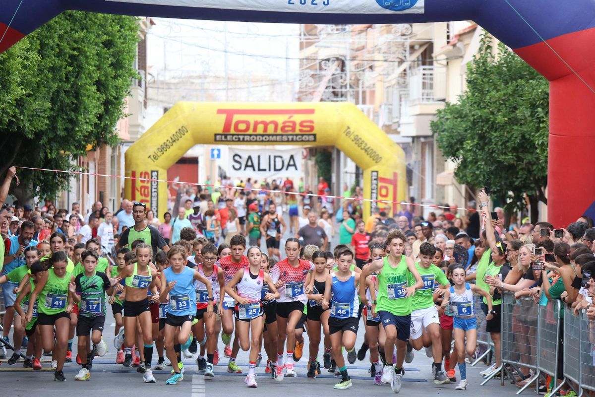 Una de las carreras para menores de la Legua de Javalí Nuevo