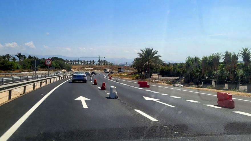 Alhaurín plantea un tercer carril de salida a la A7 mientras se desdobla la A-404