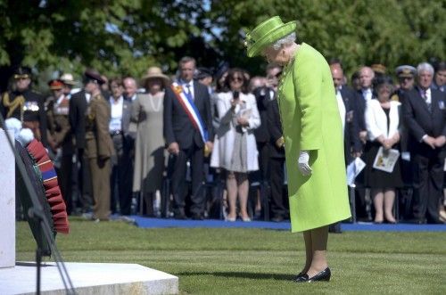 Obama, Hollande y la Reina de Inglaterra han estado presentes en los actos en recuerdo al desembarco de Normandía.