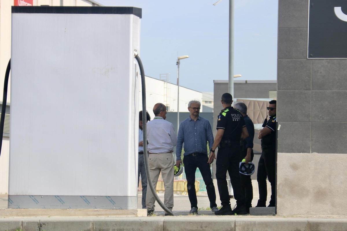 Cae otra placa de hormigón en el centro comercial de Sabadell donde murió un hombre hace dos semanas