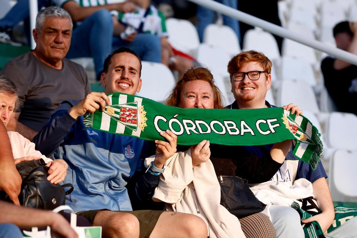 Córdoba CF-Albacete | Las imágenes de la afición en El Arcángel