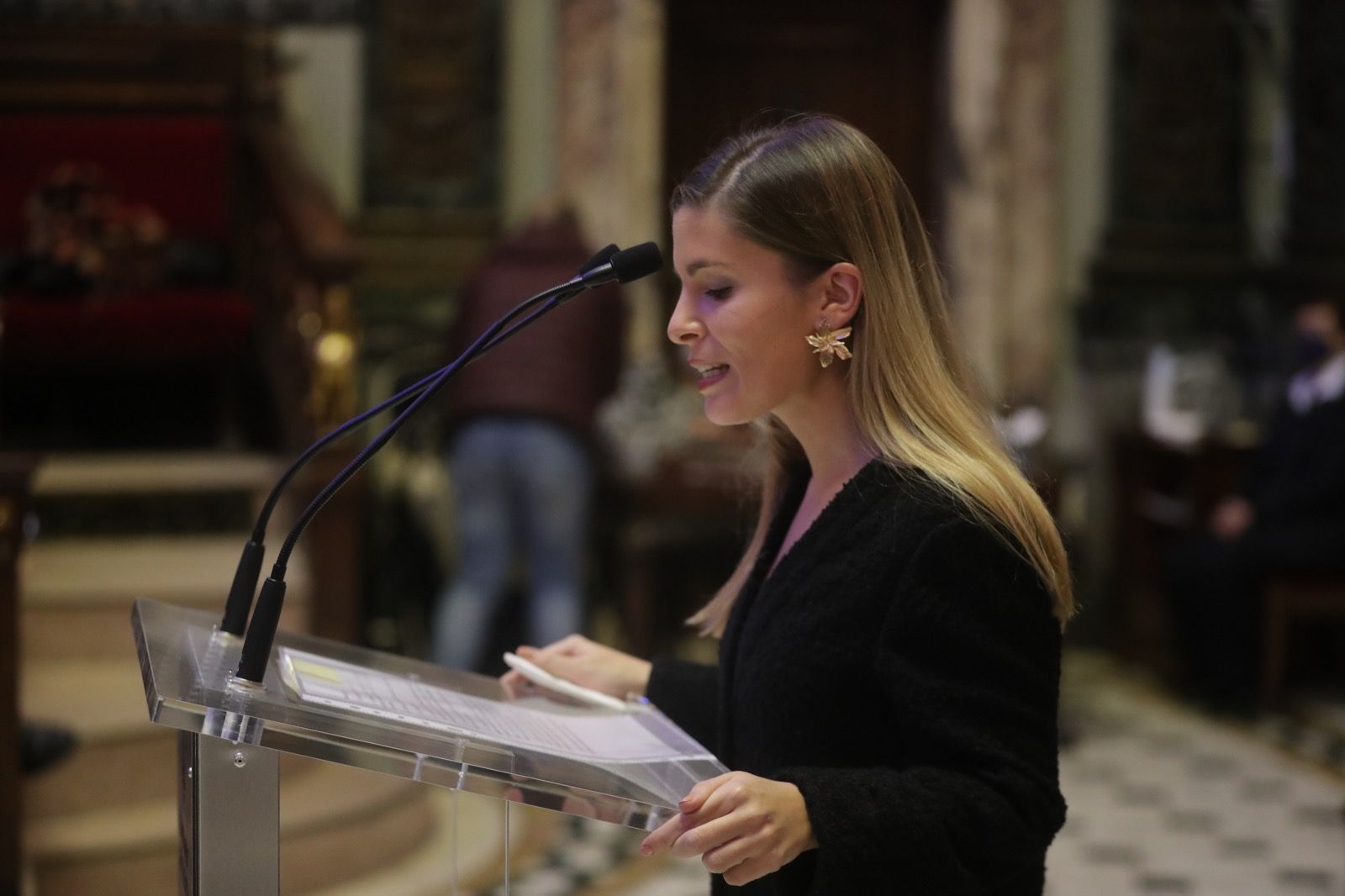 Falleras sin puente. Actividad de Carmen, Nerez y las cortes de 2022 a tres meses de Fallas