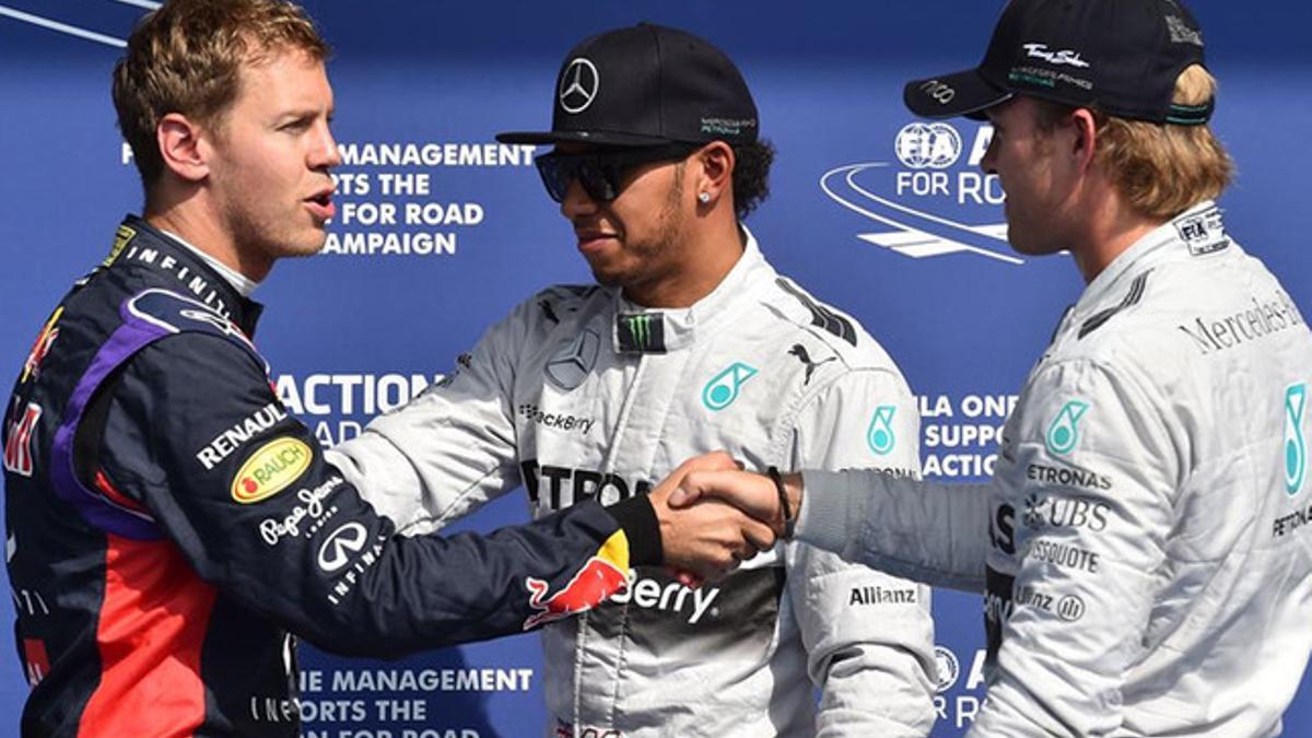 Rosberg y Hamilton dejaron muy atrás a Vettel y Alonso en una nueva lucha fraticida