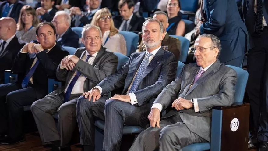 Felipe VI: "Las personas deben seguir ocupando el centro de cualquier estrategia de desarrollo"