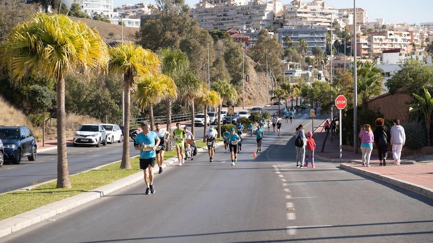 Unas 1.700 personas participan en la Carrera Litoral de Holiday World en Benalmádena