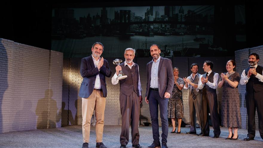 Imanol Arias, premiado con el Pi d’Honor de la 21 Mostra de Teatre de l’Alfàs