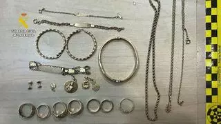 Detenido en Navalmoral por robar en una vivienda y llevarse joyas valoradas en 2.000 euros