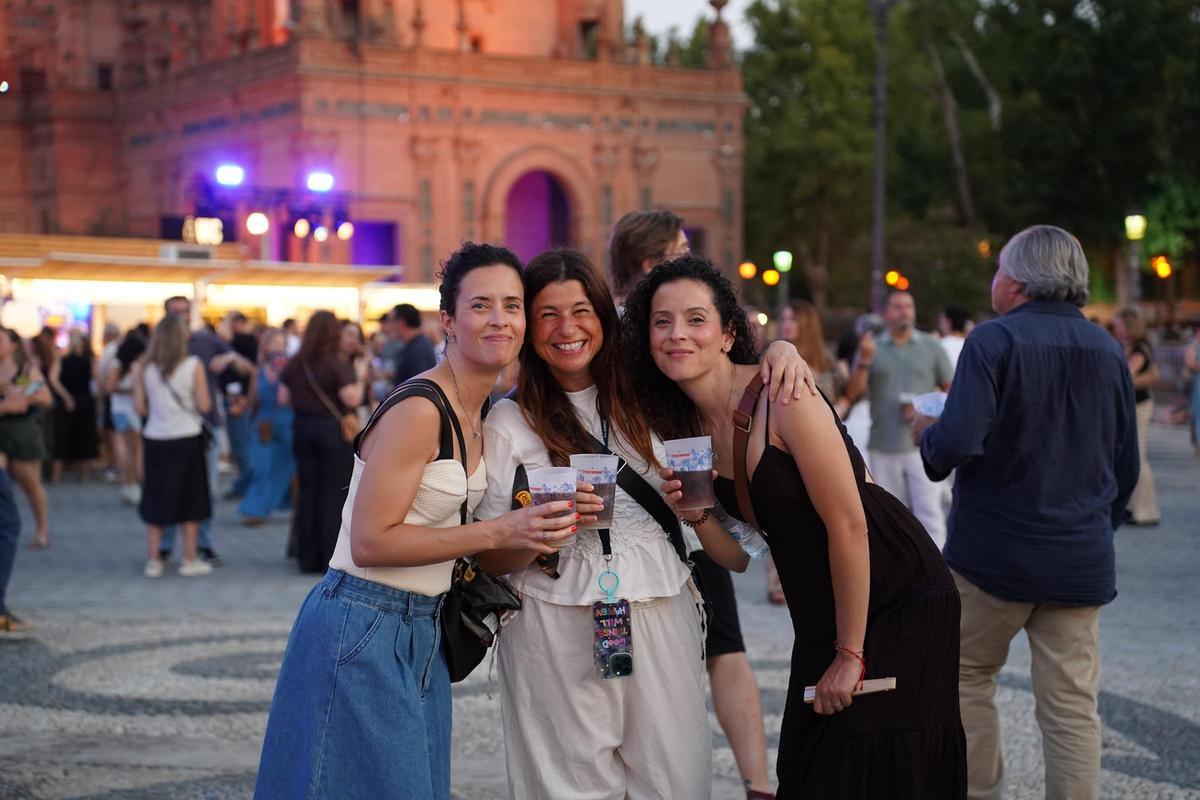 ¿Estuviste en el concierto de Robbie Williams en Icónica Santalucía Sevilla Fest? ¡Búscate en nuestra fotogalería!