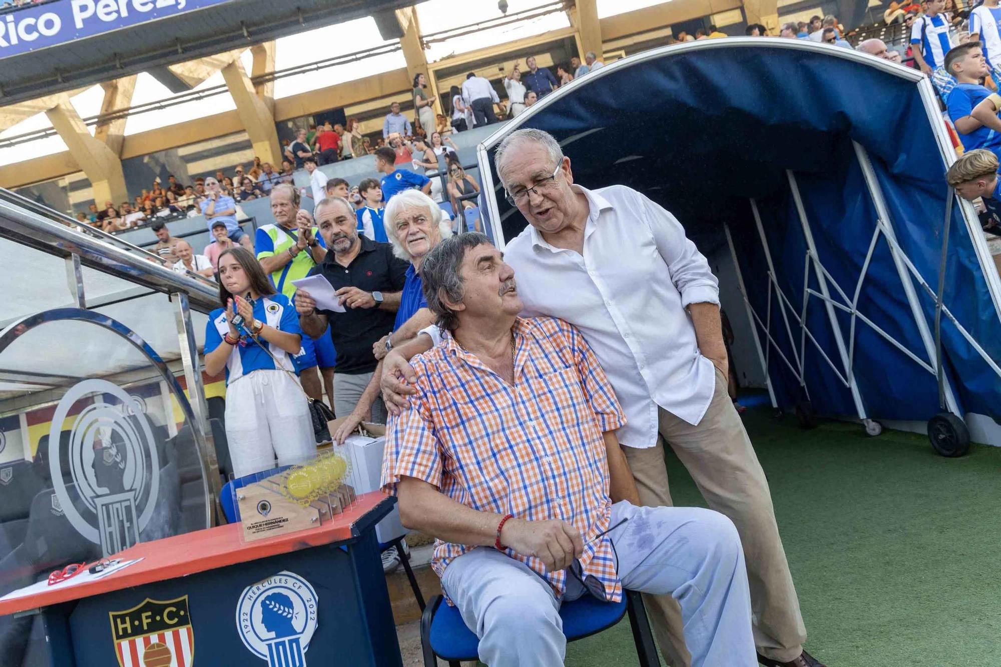 El Hércules celebra el 50 aniversario del Rico Pérez ganando el Trofeo Ciudad de Alicante ante el Alavés