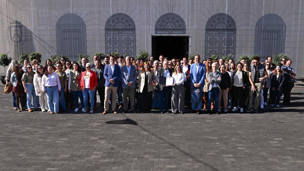 Foto de grupo del proyecto Barrios por el Empleo