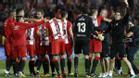 Los jugadores del Girona celebran su victoria ante el Real Madrid