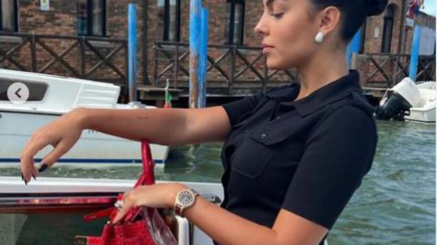 Georgina Rodríguez luce el bolso más caro del mundo en Venecia