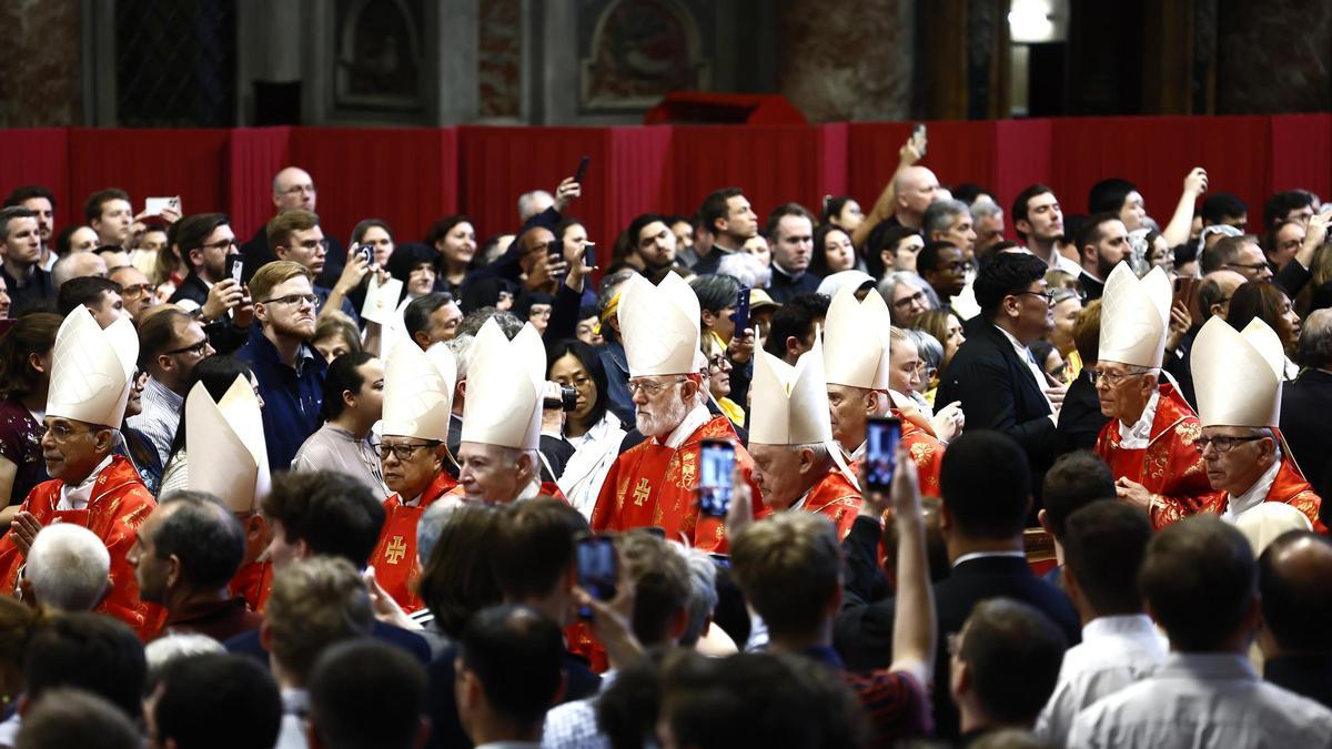 Misa de apertura del cónclave en el Vaticano