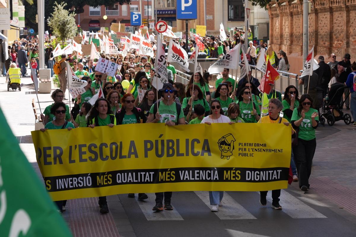 Galería: Las mejores imágenes de la protesta educativa en Castelló - El ...