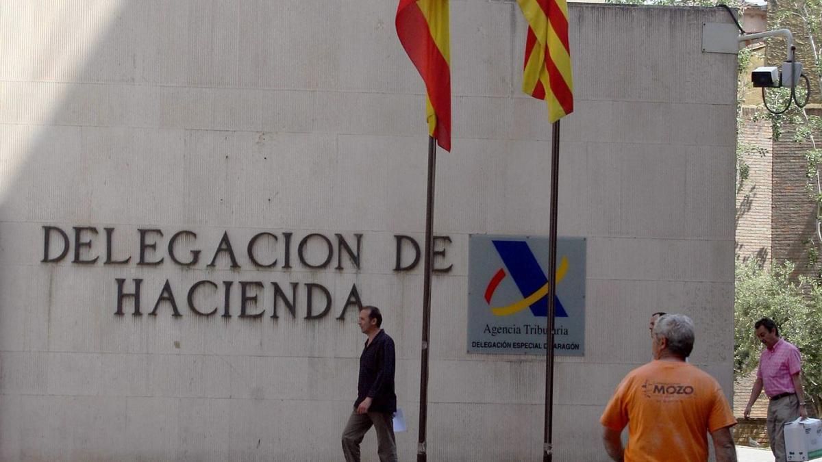 La sede principal de la Agencia Tributaria en Aragón, situada en la calle Albareda de Zaragoza.