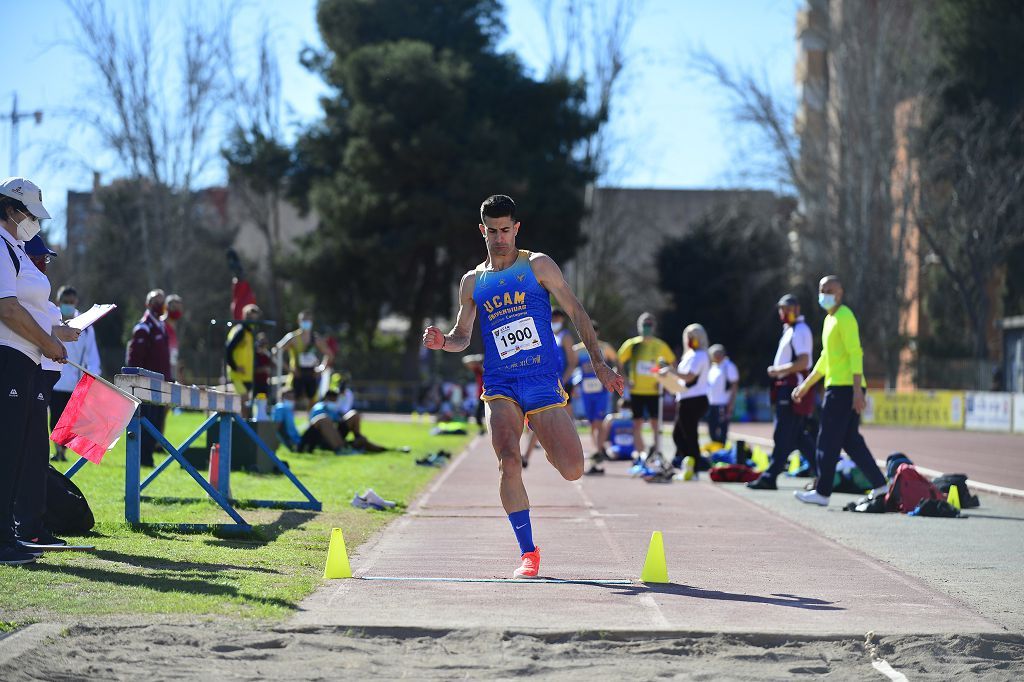 Atletismo nacional Máster sábado en la pista de Atletismo de Cartagena