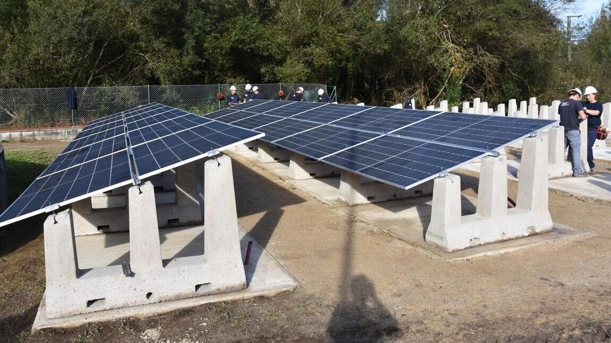 Instalción de paneles solares en el entorno de Sisalde