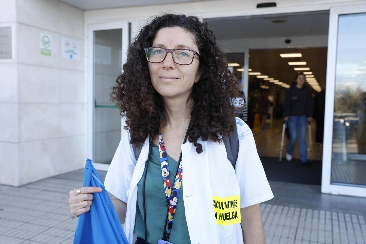 Cristina Amigo, esta mañana, en el Hospital de Cabueñes.