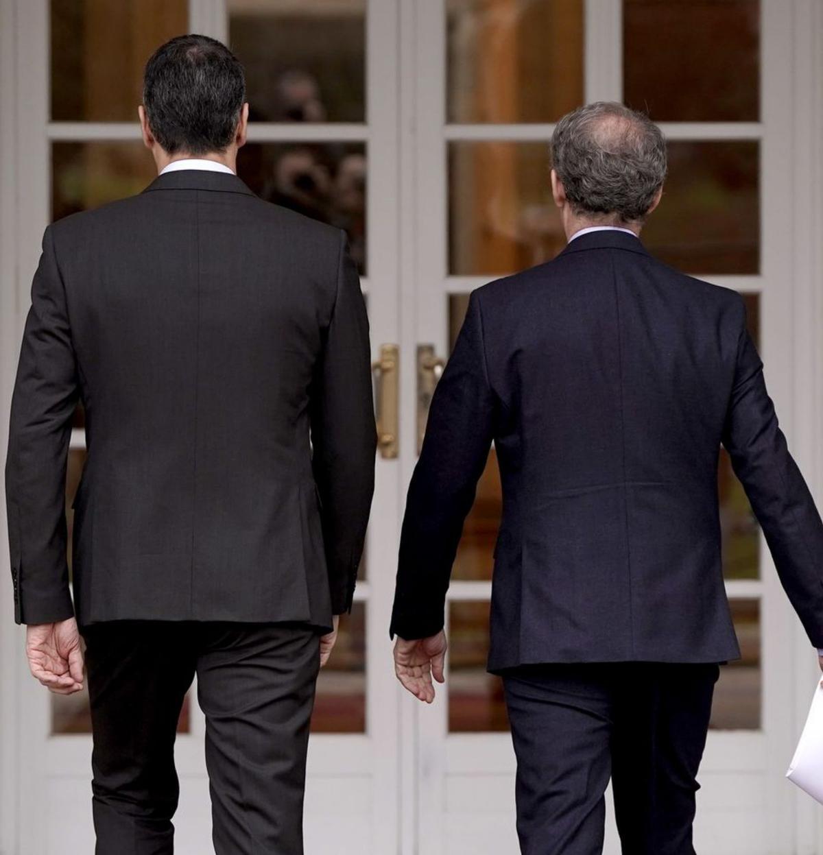 Feijóo acudirà a la Moncloa per tractar amb Sánchez l’estratègia de defensa