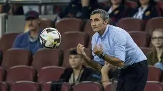 Valverde y Jagoba Arrasate lideran la lista de Braulio Vázquez para el banquillo del Valencia CF