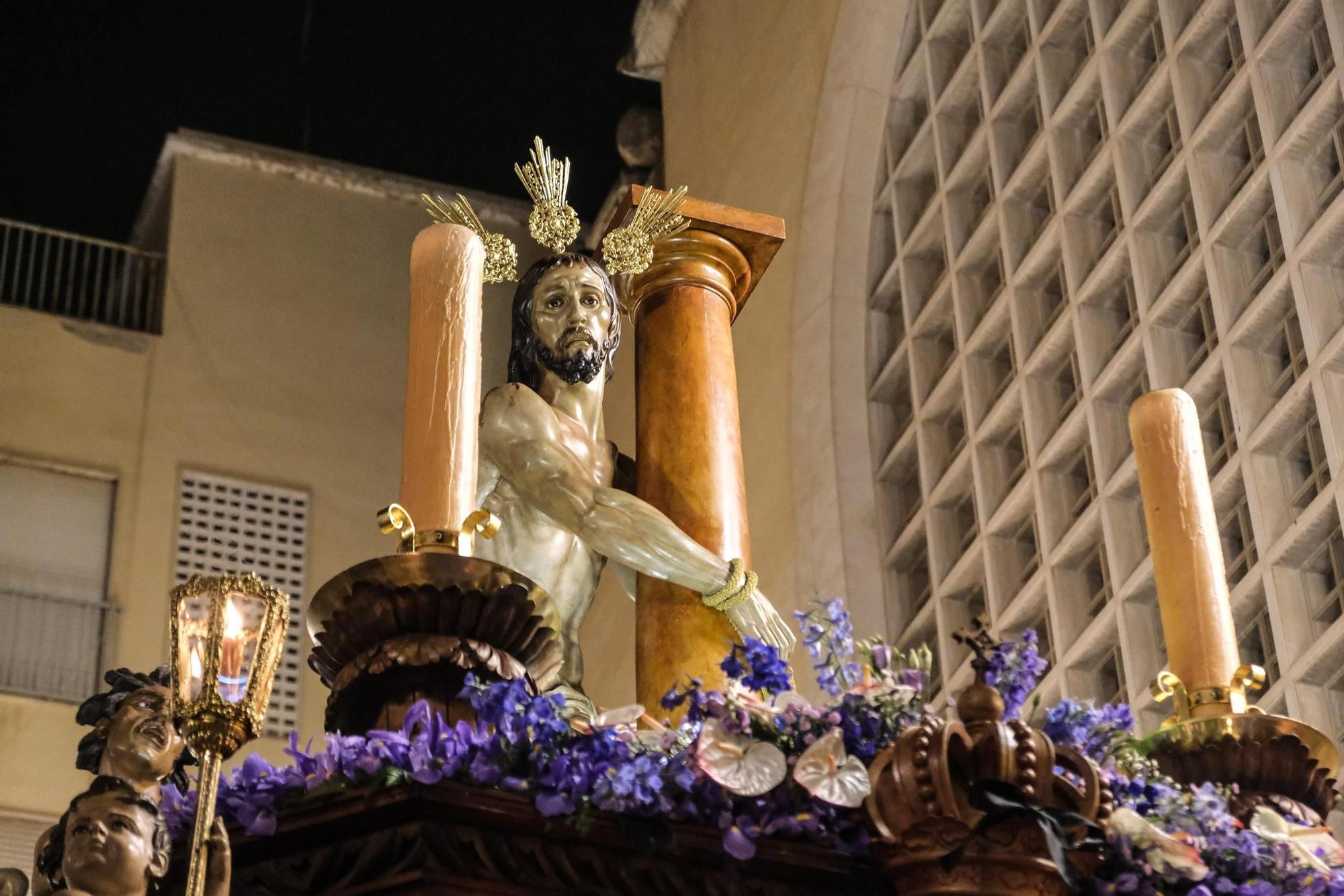 Las mejores imágenes del Lunes Santo en Elche