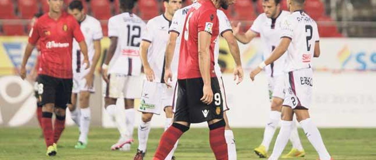 Bianchi, abatido durante el partido de Copa ante el Huesca.