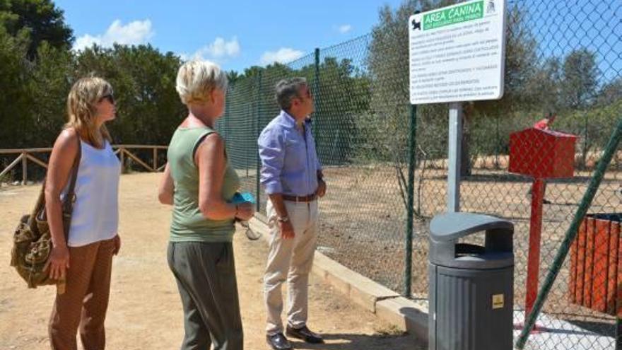 Inauguran el parque para perros