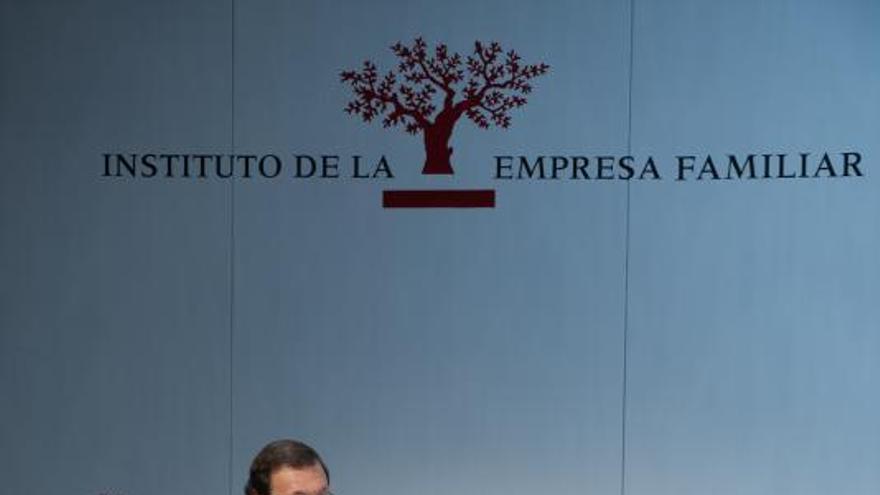 Mariano Rajoy, durante su discurso ante los empresarios. // Javier Martín