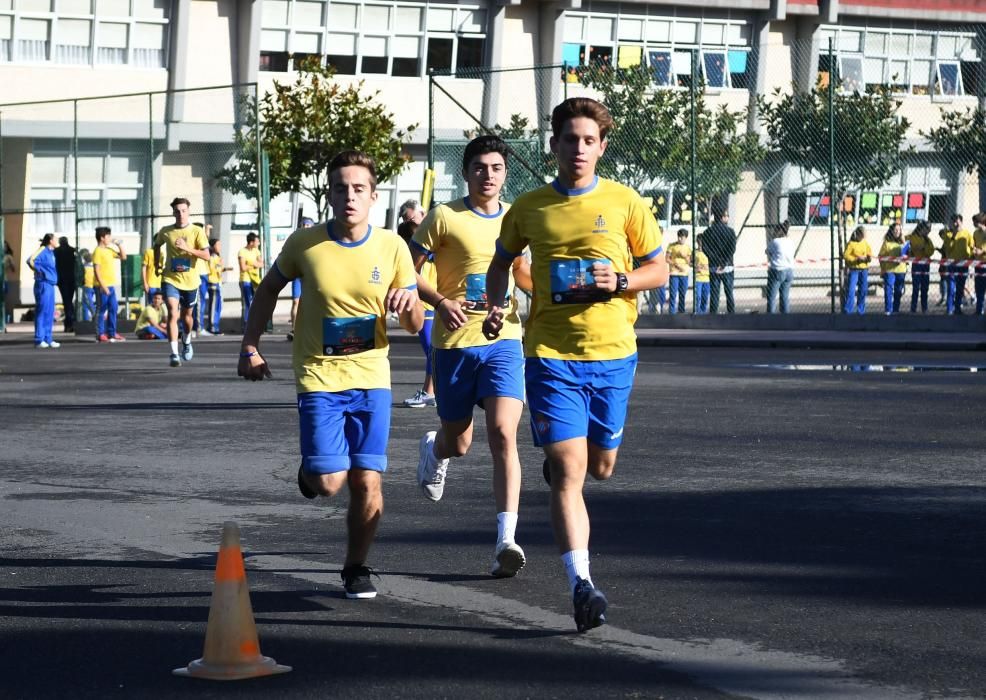 Carrera solidaria en el colegio Obradoiro.