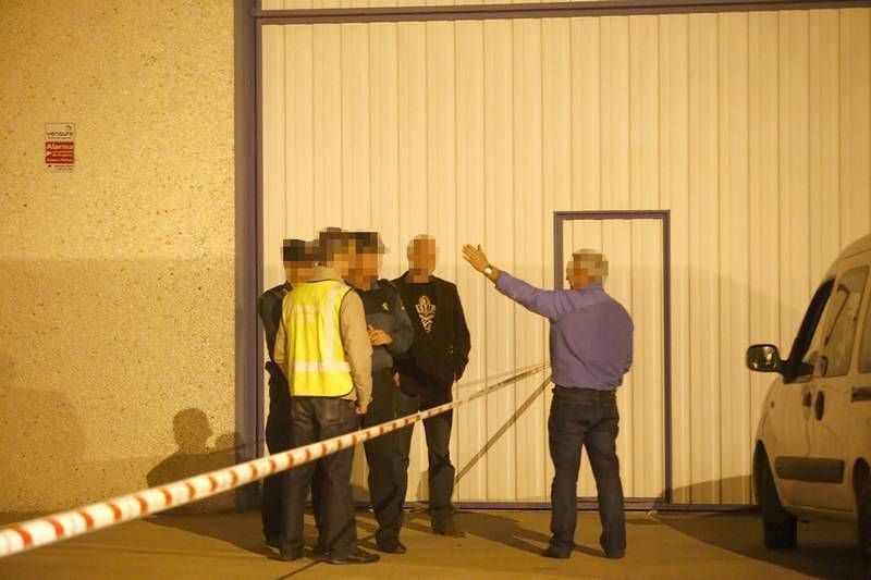 Fotogalería del encierro de un hombre antes de un desahucio