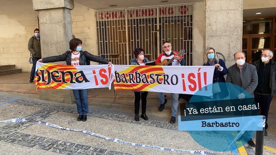 Llegada a Barbastro de los bienes sacros