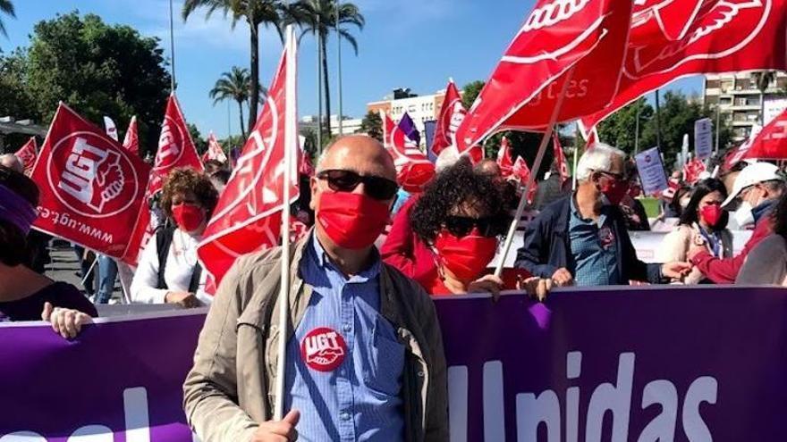 Isaías Ortega, secretario general de UGT Servicios Públicos de Córdoba, durante una manifestación.