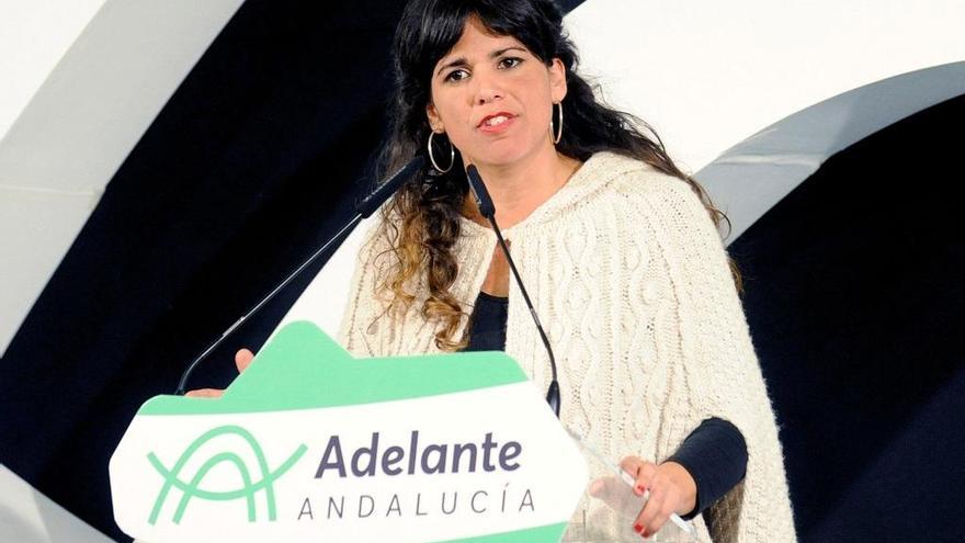 La candidata a la presidencia por Adelante Andalucía en uno de sus actos de campaña.