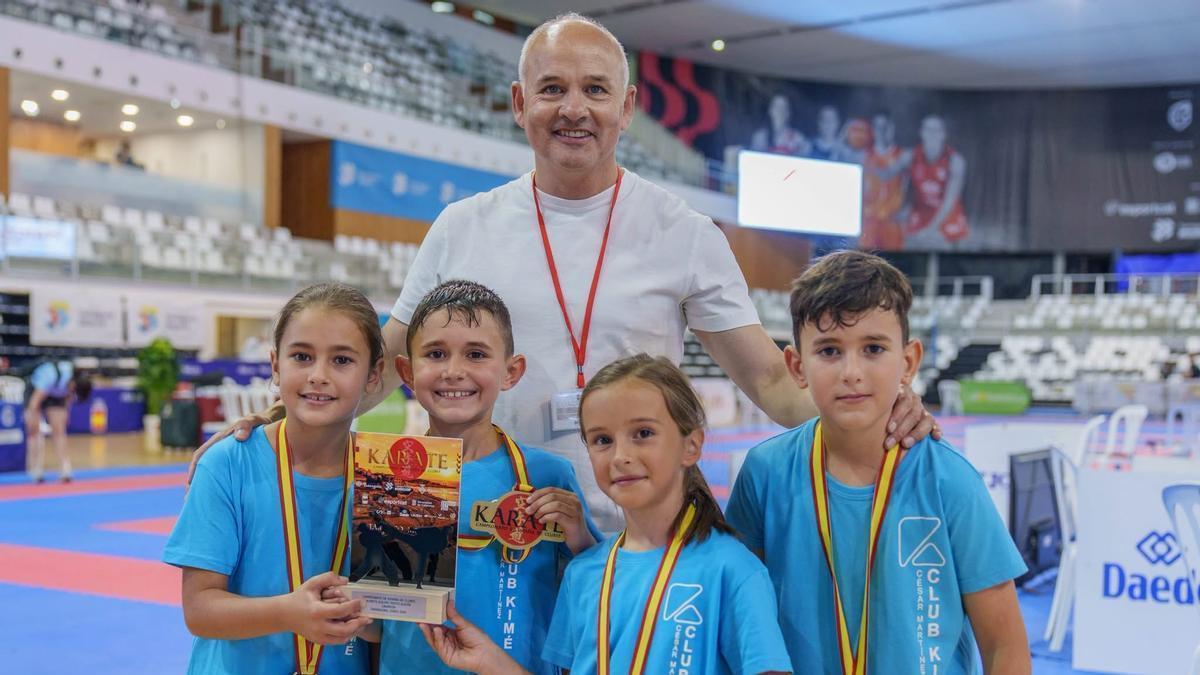 Equipo alevín campeón de España.