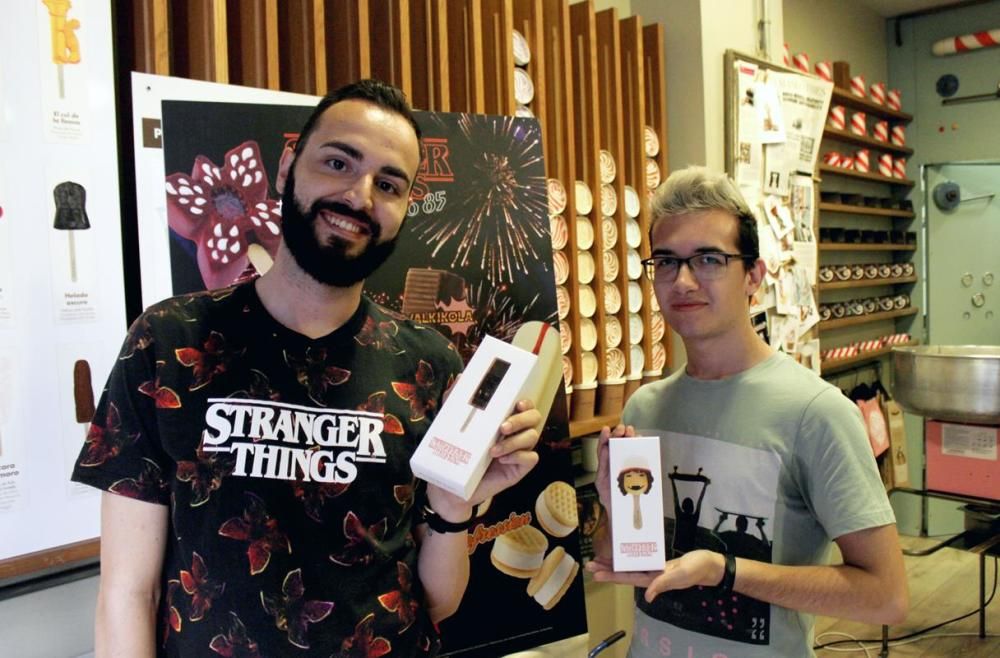 Desenes de persones fan cua per tastar els nous gelats d'«Stranger Things» de Jordi Roca