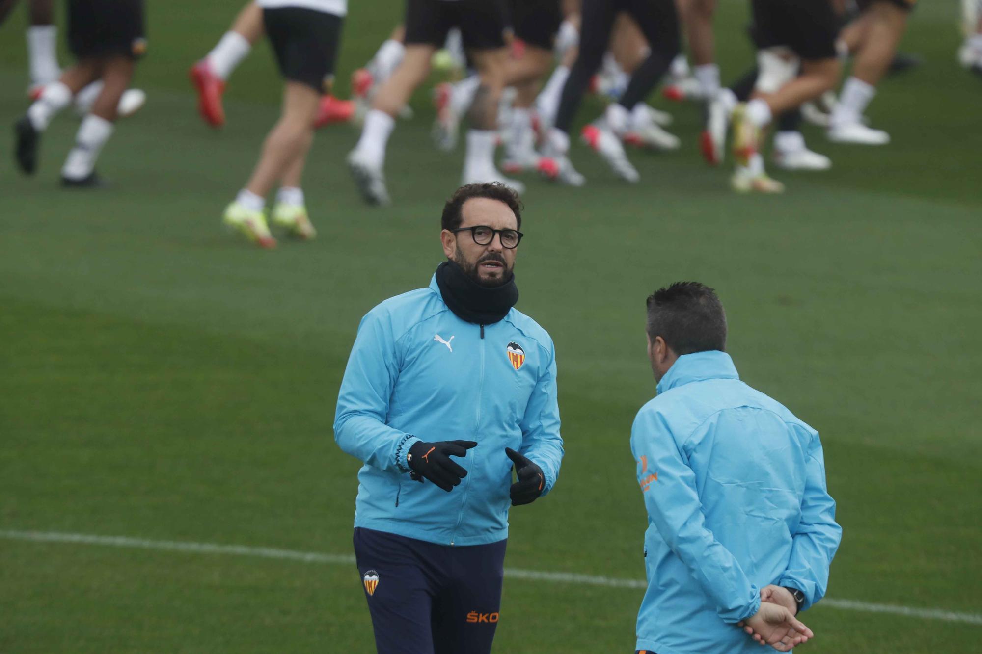 Última sesión antes del partido frente a la Real Sociedad para el Valencia